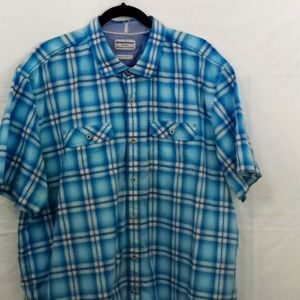 Tommy Bahama Island Modern Fit button down casual shirt.
